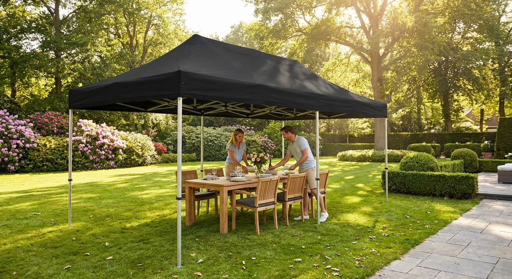 Black pop-up gazebo with aluminium frame for outdoor events