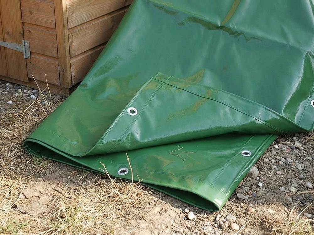 Green PVC tarpaulin 6x14m outdoor cover - product detail