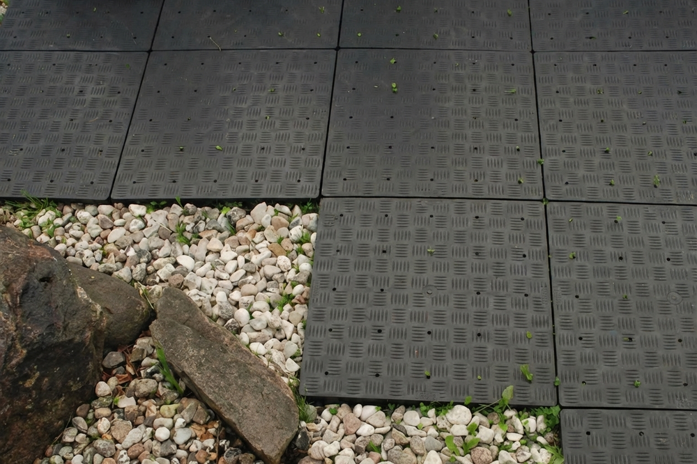 Recycled PE flooring in anthracite, 96 m² - product detail